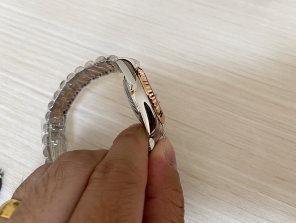激安ロレックス内部構造